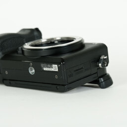 SONY α6400（ILCE-6400）