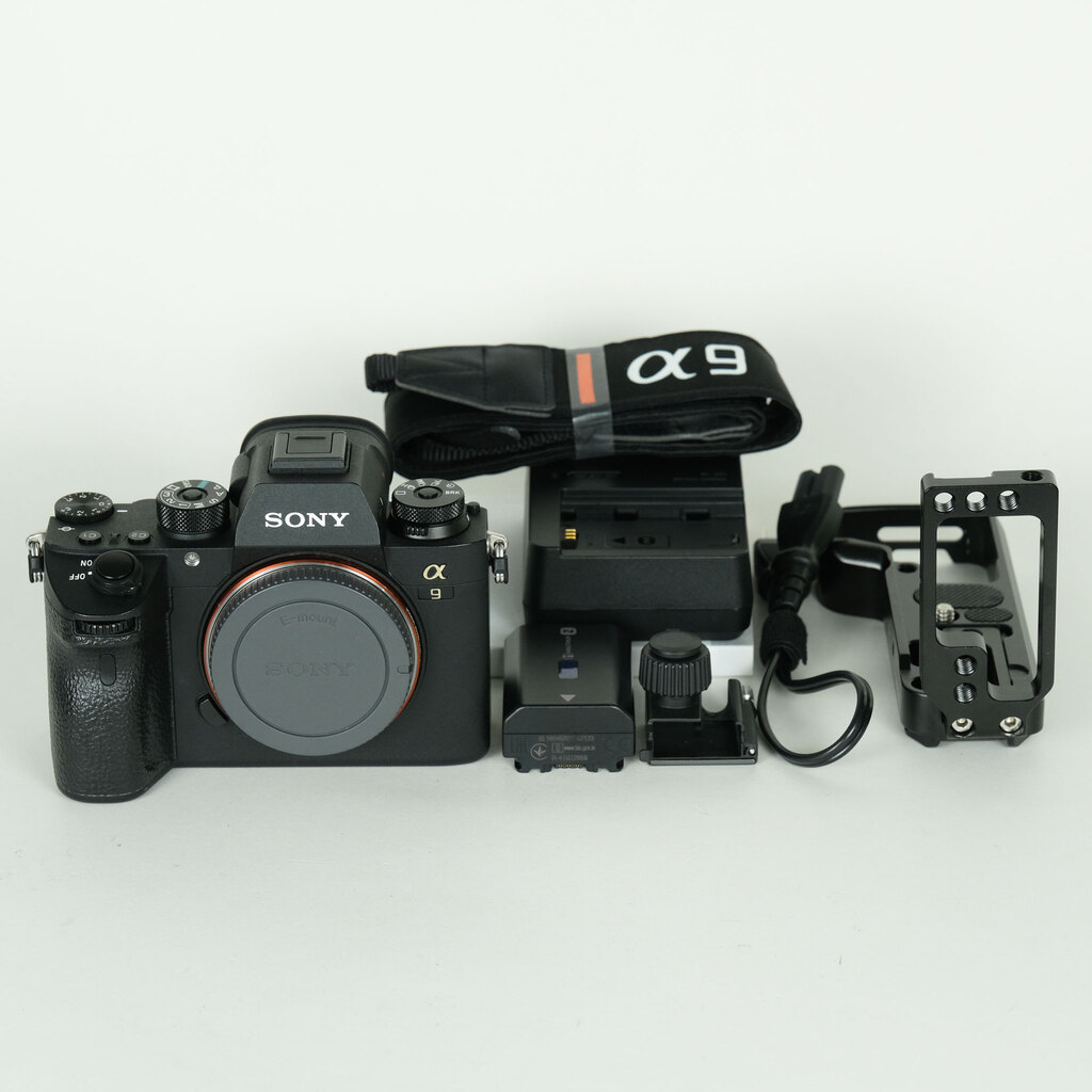 SONY α9(ILCE-9) SONY α9(ILCE-9)