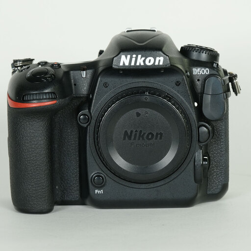 Nikon D500