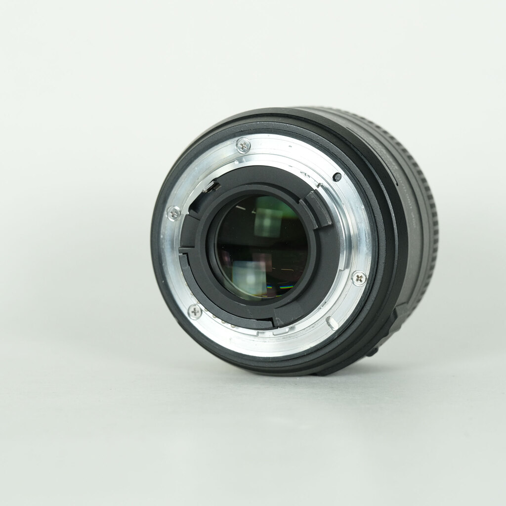 Nikon AF-S DX NIKKOR 35mm f/1.8Gの出品 | ONE SCENE（ワンシーン）