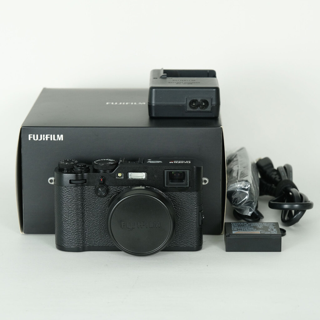 FUJIFILM X100F �u���b�N