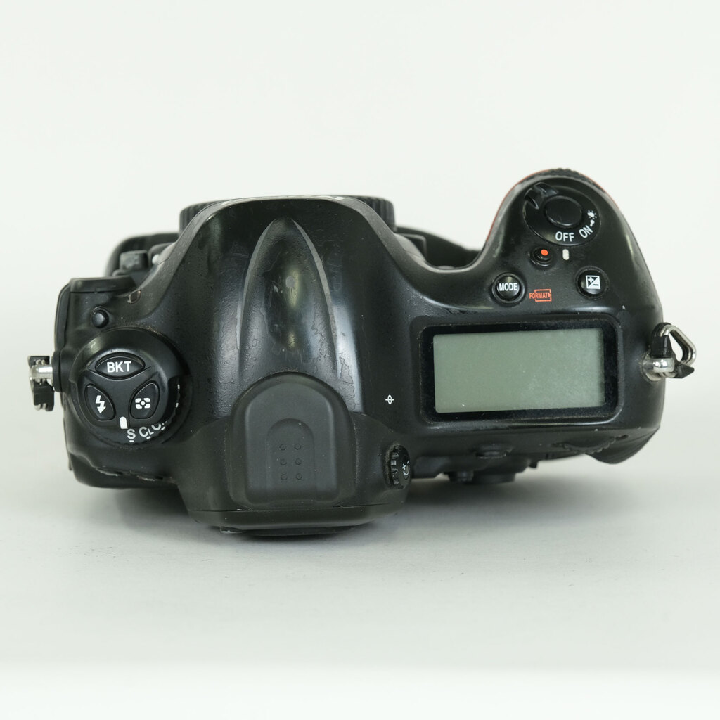 Nikon D4S