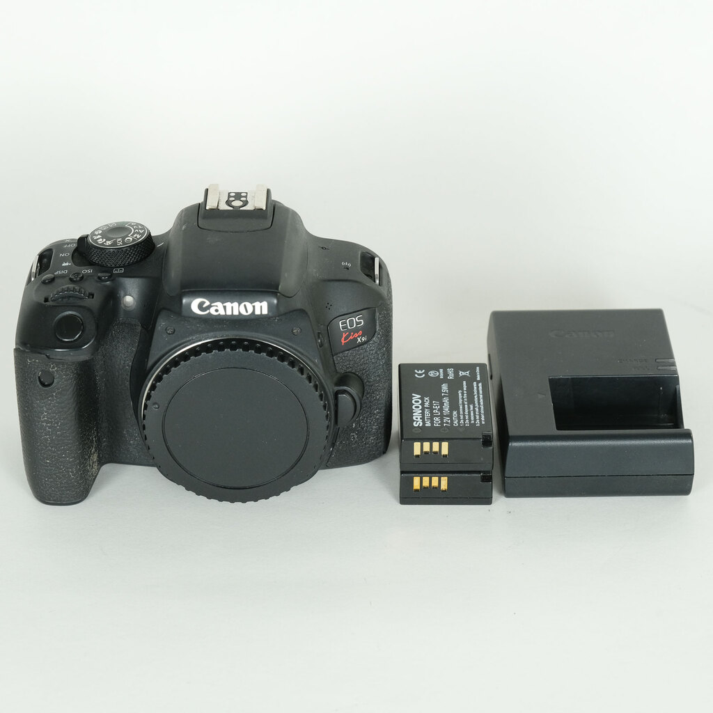 Canon EOS Kiss X9i Canon EOS Kiss X9i