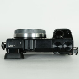 SONY α NEX-7