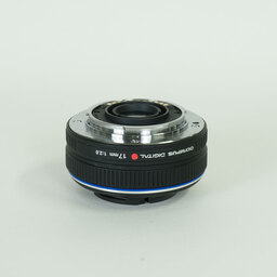 OLYMPUS M.ZUIKO DIGITAL 17mm F2.8 ブラック OLYMPUS M.ZUIKO DIGITAL 17mm F2.8 ブラック