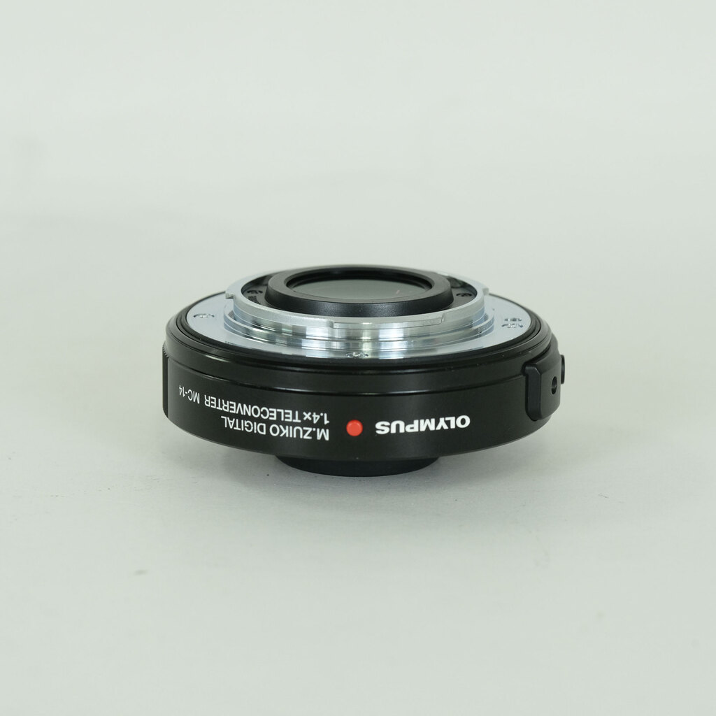 OLYMPUS M.ZUIKO DIGITAL ED 40-150mm F2.8 PROテレコンバーターキット