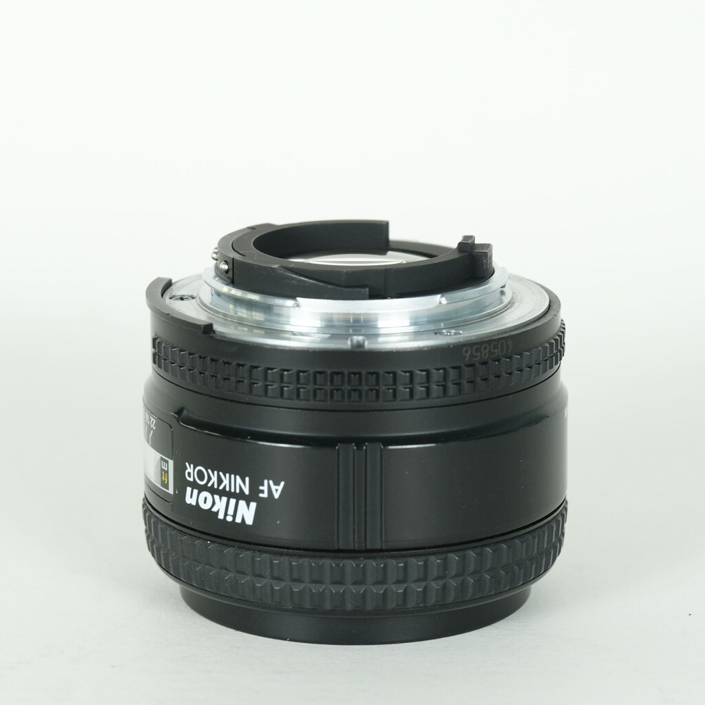 Nikon Ai AF Nikkor 35mm F2D Nikon Ai AF Nikkor 35mm F2D