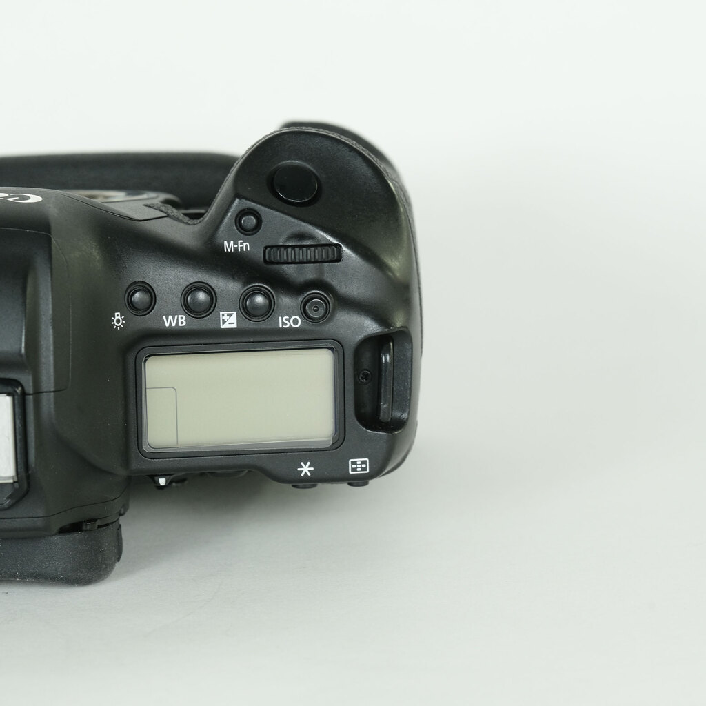 Canon EOS-1D X Mark III