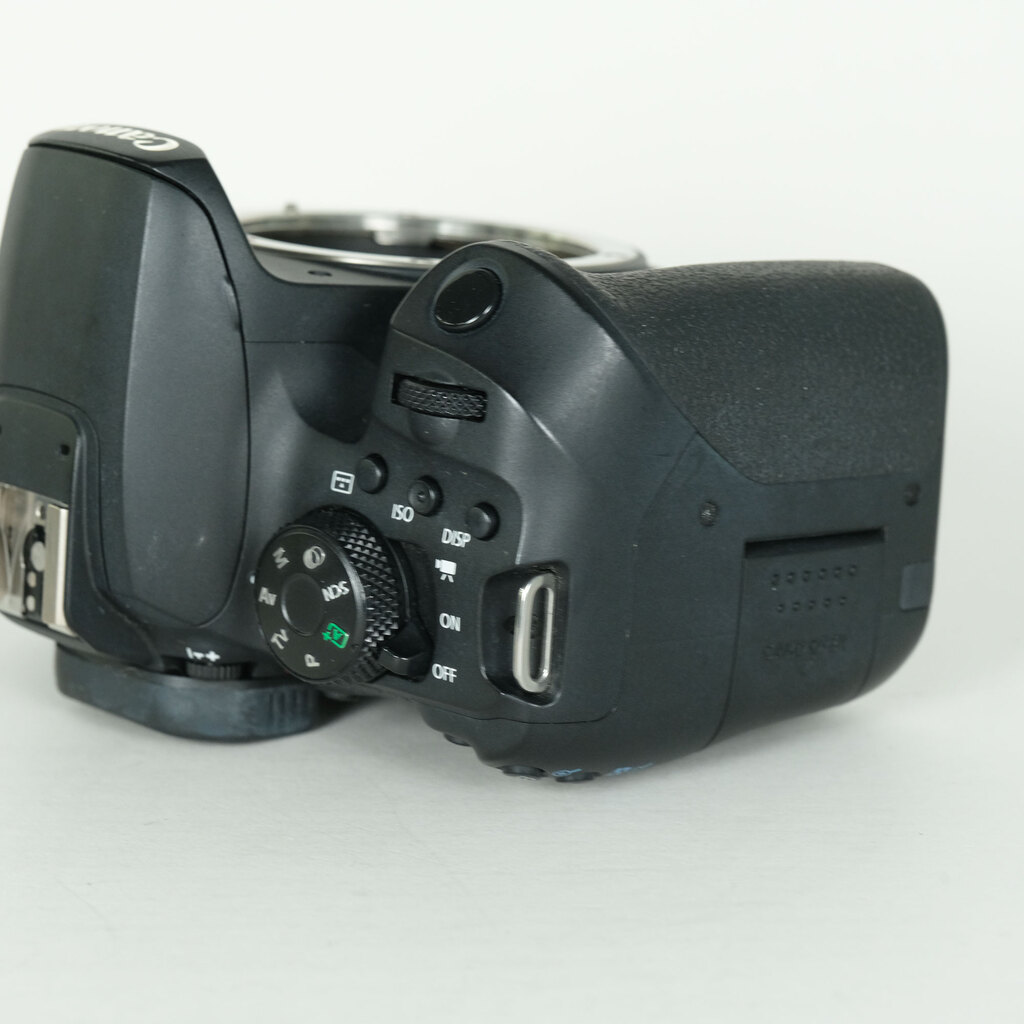 Canon EOS Kiss X10iの出品 | ONE SCENE（ワンシーン）