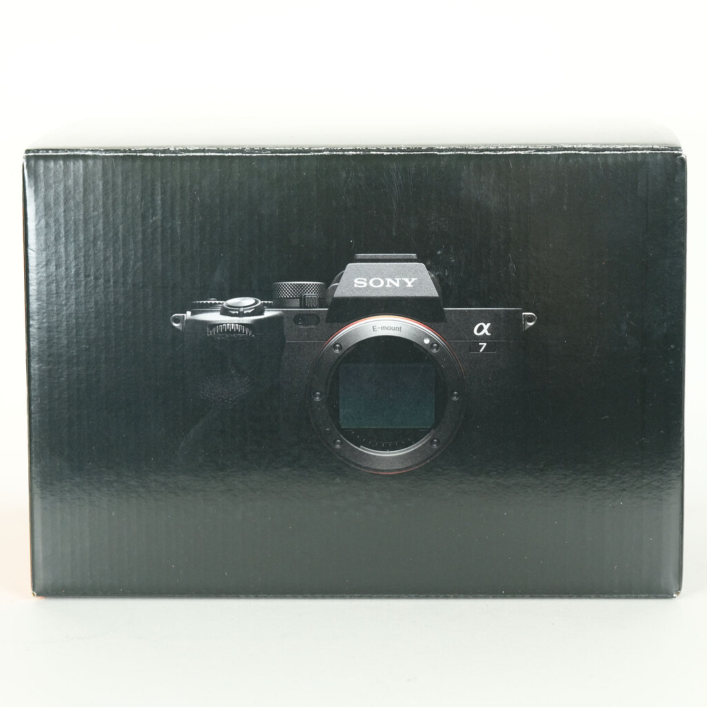 SONY α7 IV(ILCE-7M4) SONY α7 IV(ILCE-7M4)
