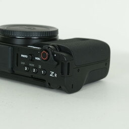 Nikon ZR