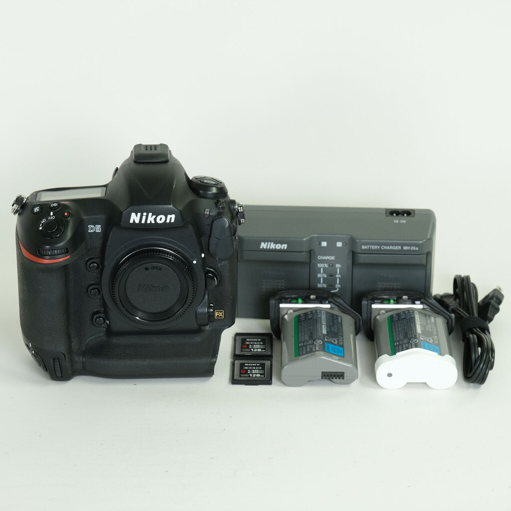 Nikon D5