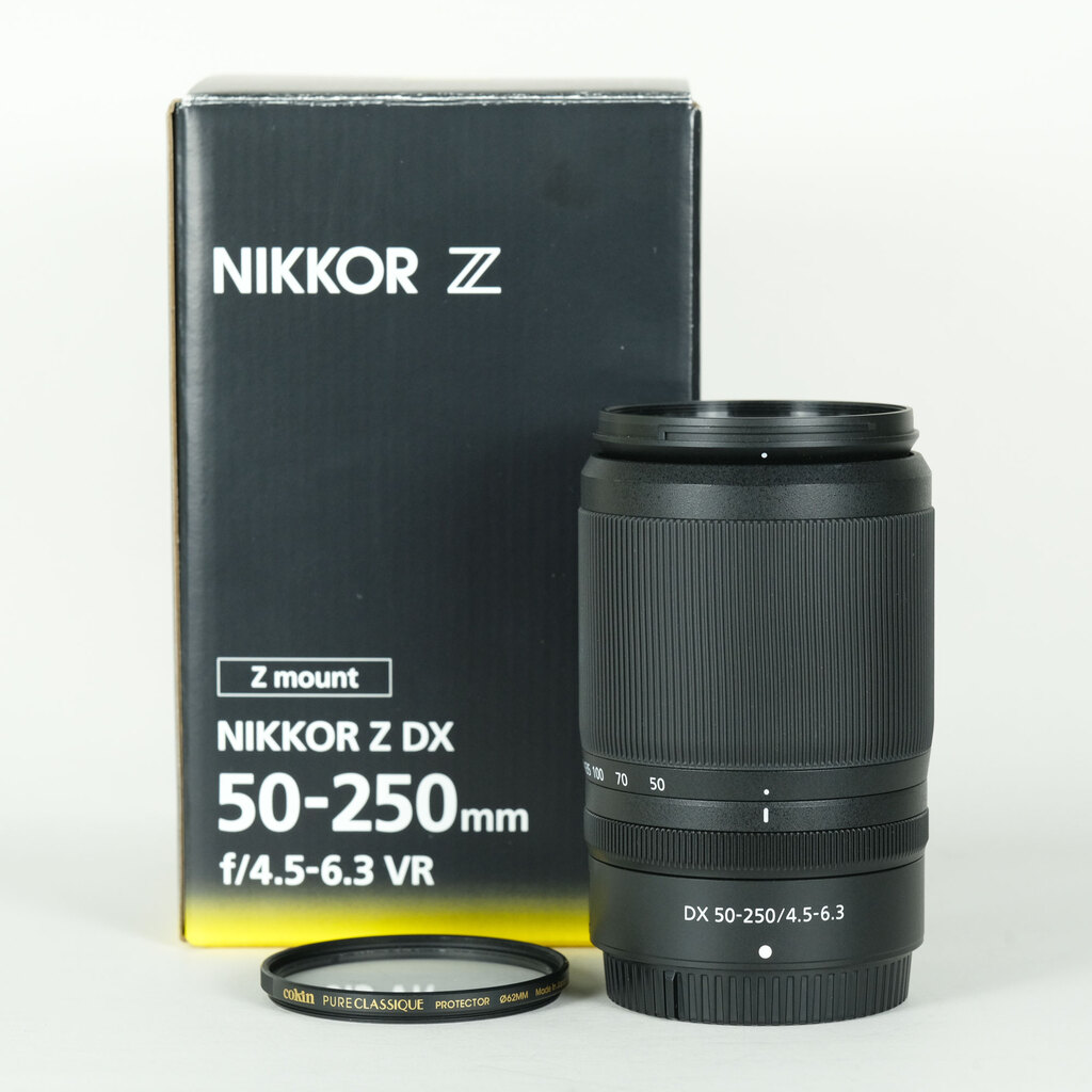 Nikon NIKKOR Z DX 50-250mm f/4.5-6.3 VR Nikon NIKKOR Z DX 50-250mm f/4.5-6.3 VR