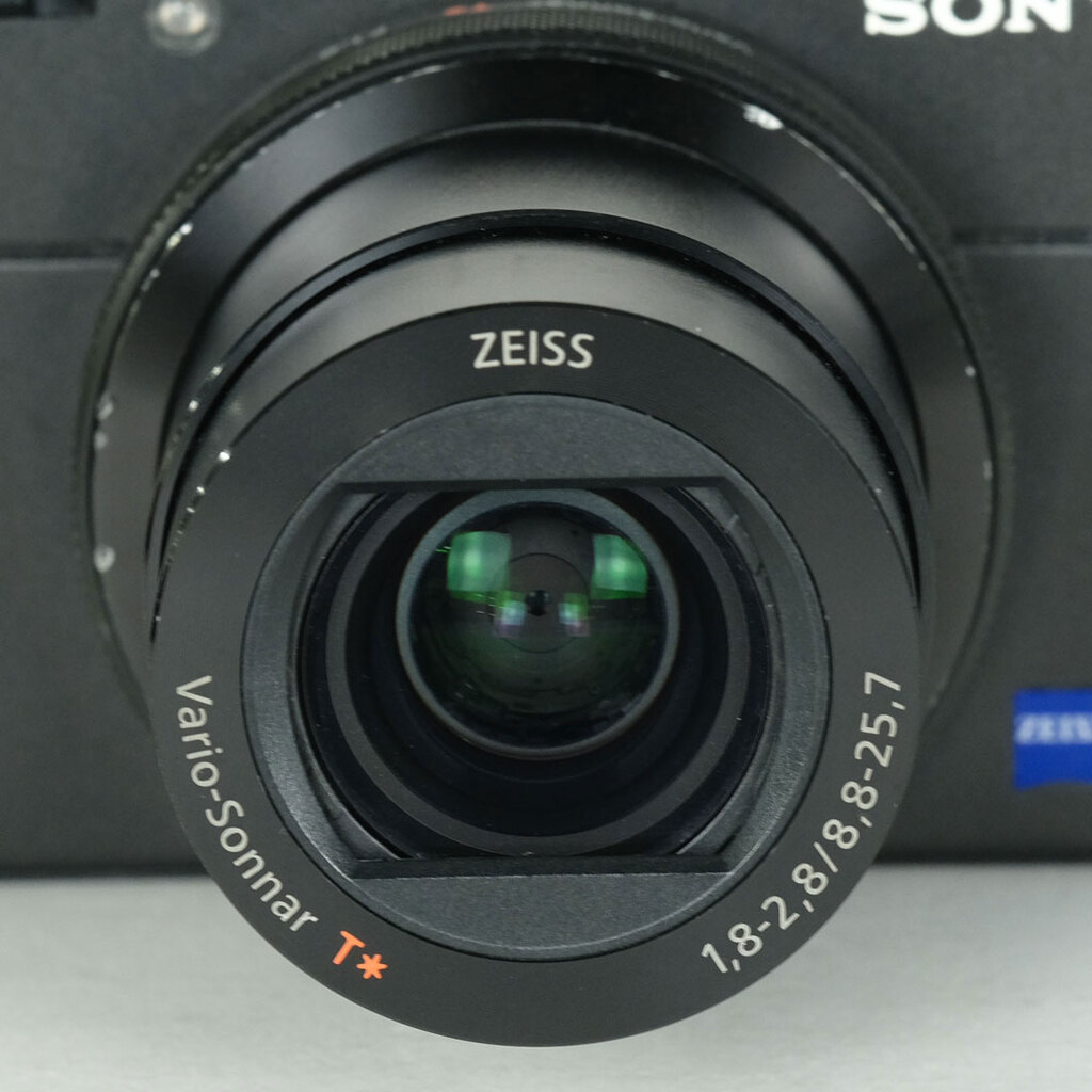 SONY Cyber-shot DSC-RX100M5