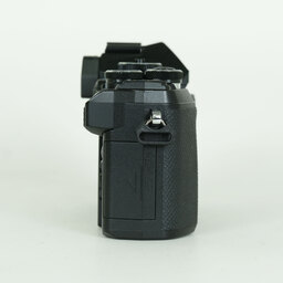 OM SYSTEM OM-5