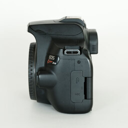 Canon EOS Kiss X10
