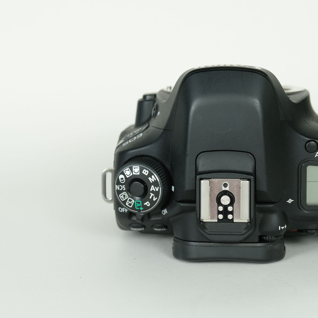 Canon EOS 80D Canon EOS 80D