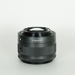 Canon EF-M15-45mm F3.5-6.3 IS STM