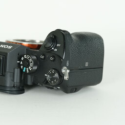 SONY α7R III(ILCE-7RM3) SONY α7R III(ILCE-7RM3)