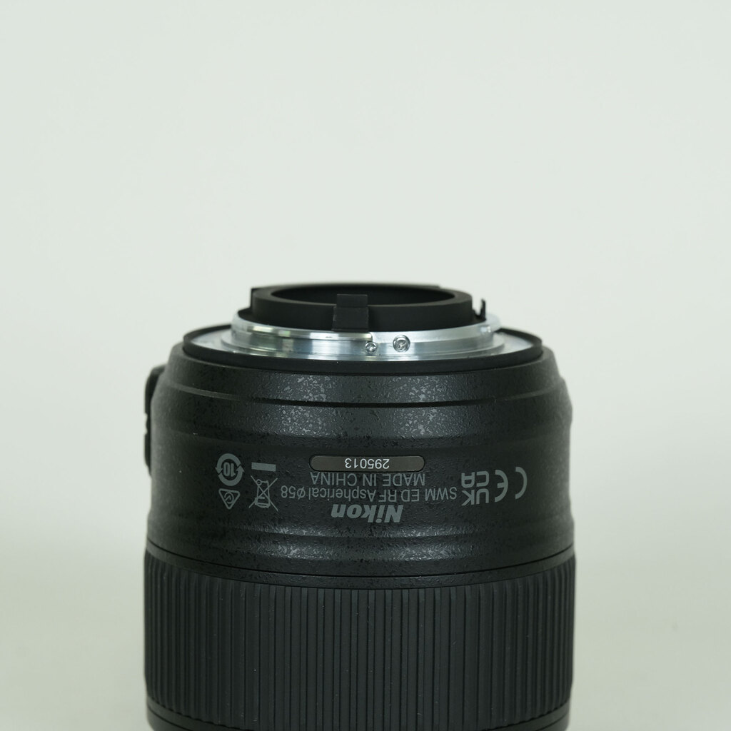 Nikon AF-S NIKKOR 35mm f/1.8G ED