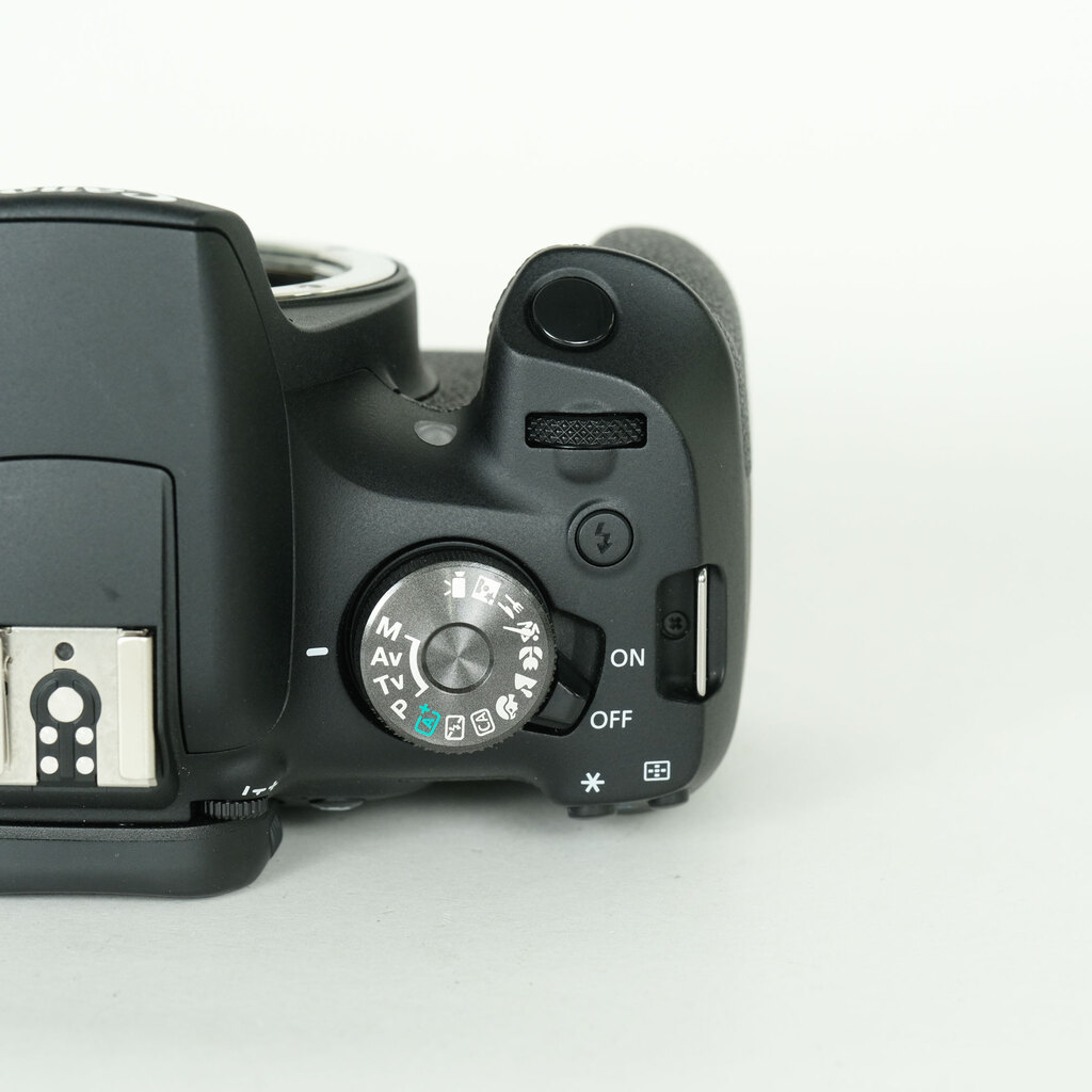 Canon EOS Kiss X90 ボディ Canon EOS Kiss X90 ボディ