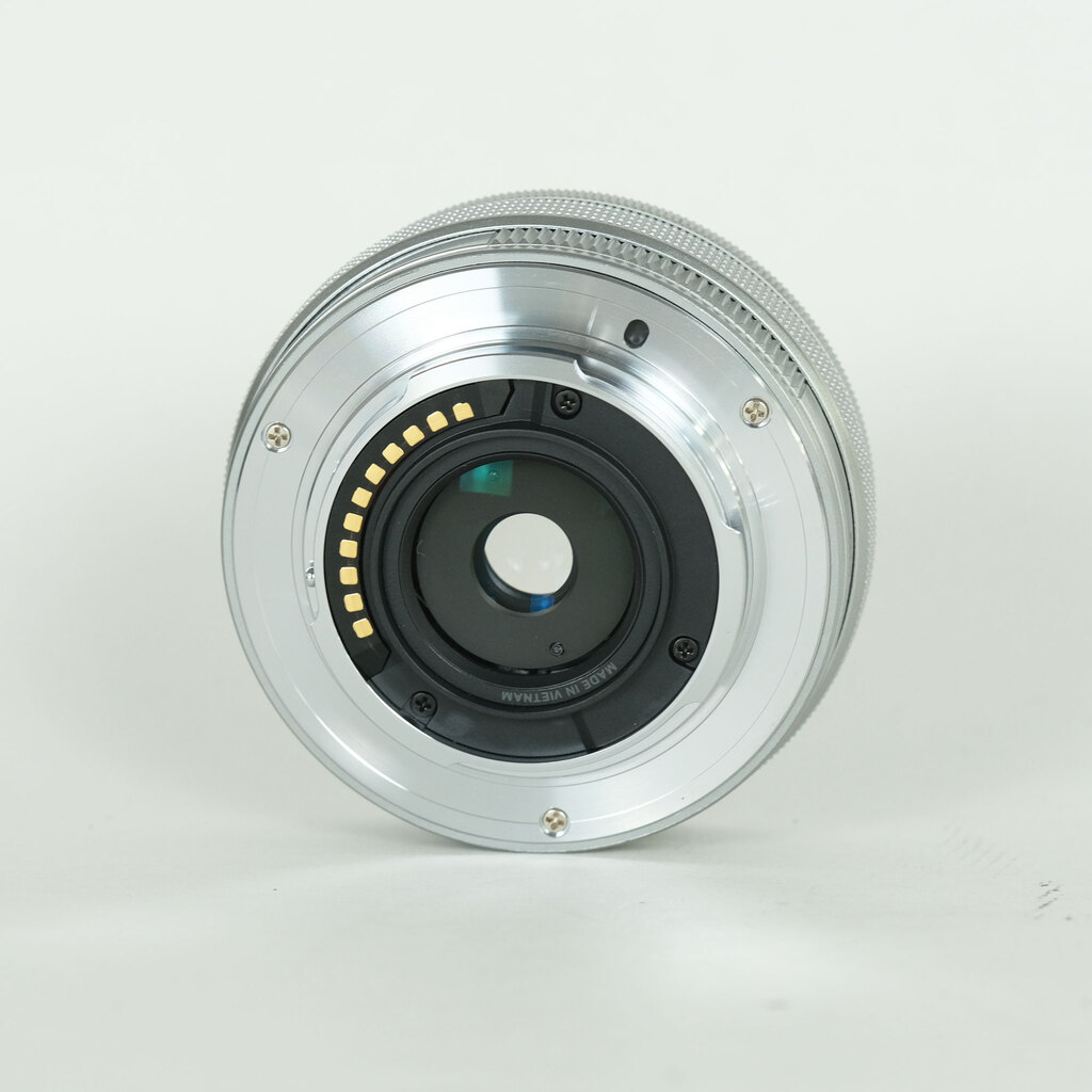 OLYMPUS M.ZUIKO DIGITAL ED 14-42mm F3.5-5.6 EZ シルバー