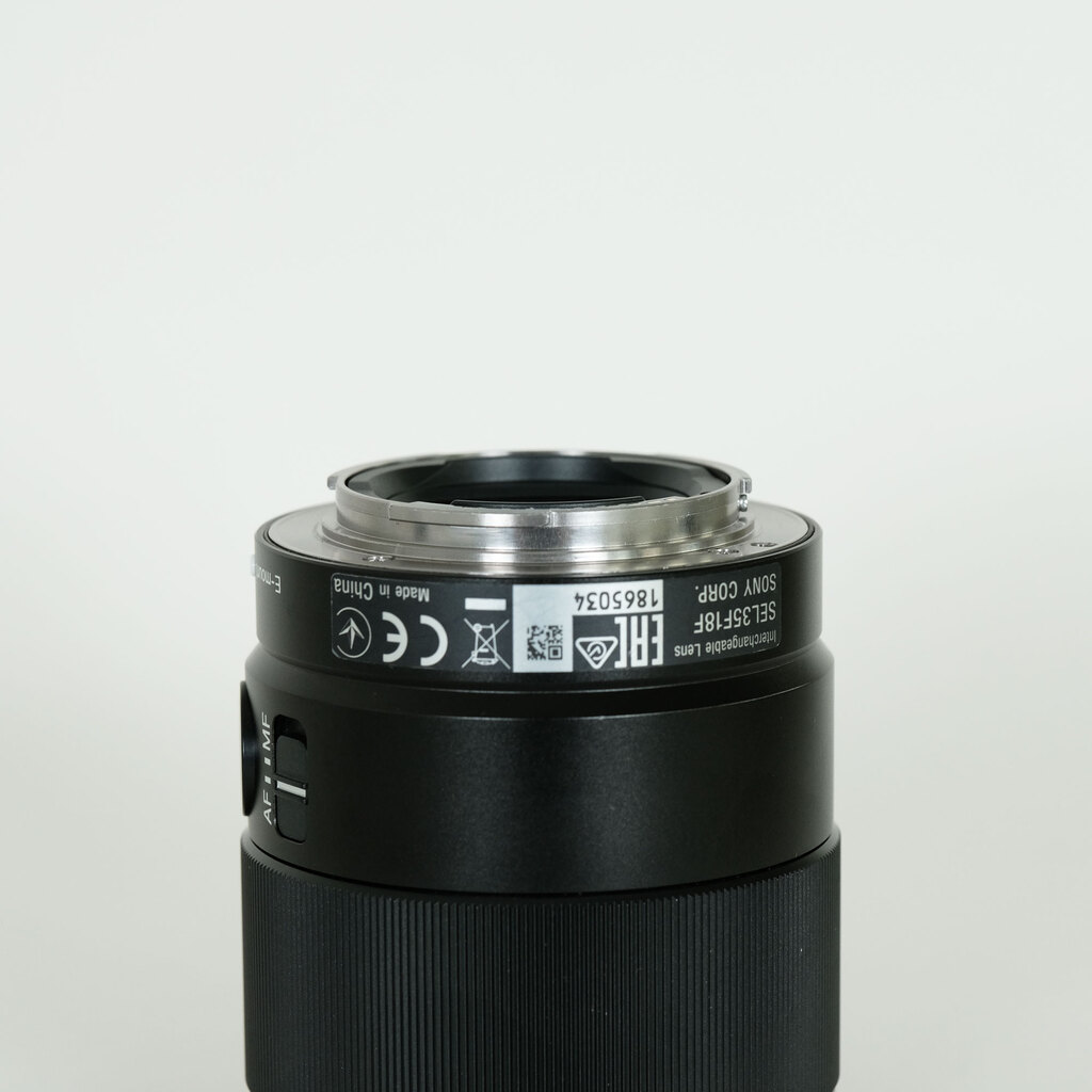 SONY FE 35mm F1.8 SEL35F18F