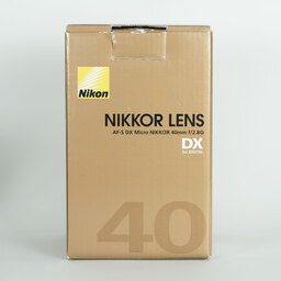 Nikon AF-S DX Micro NIKKOR 40mm f/2.8G