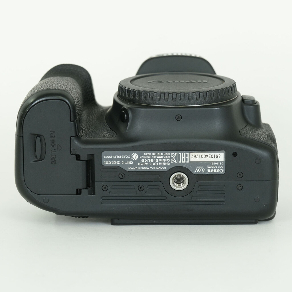 Canon EOS 80D Canon EOS 80D