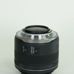 Canon RF35mm F1.8 MACRO IS STM