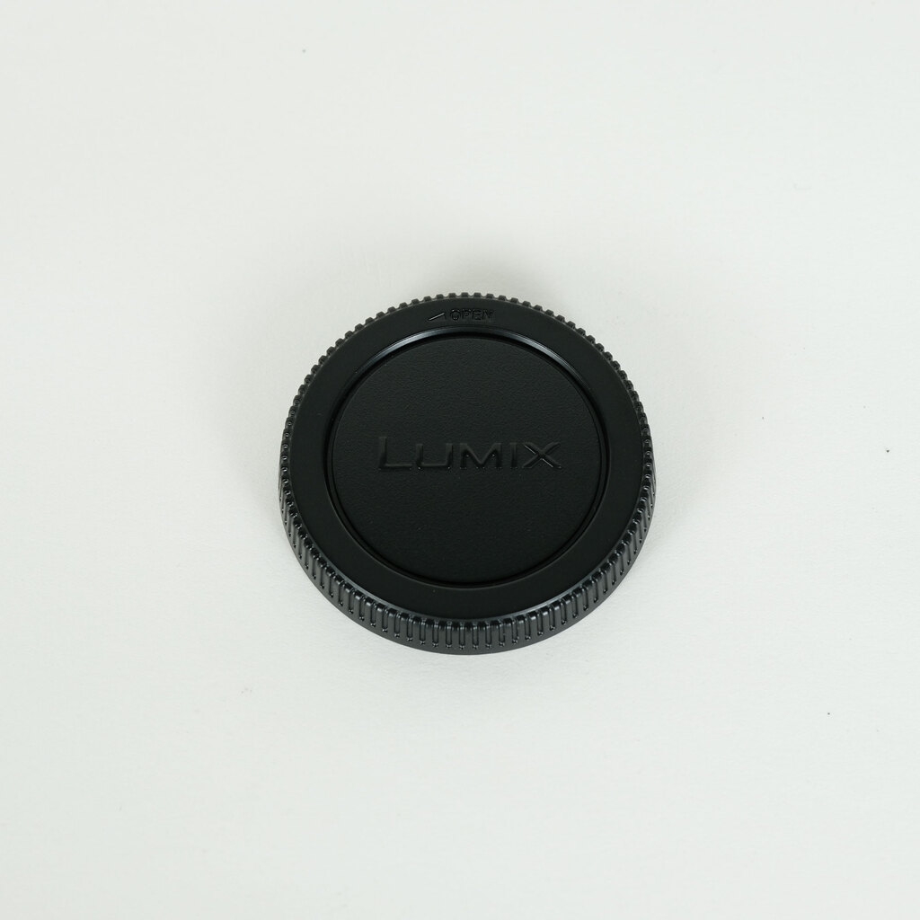 Panasonic LUMIX G VARIO 100-300mm / F4.0-5.6 II / POWER O.I.S.