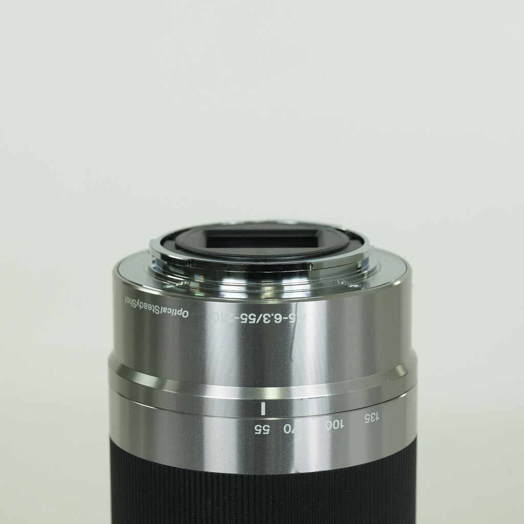 SONY E 55-210mm F4.5-6.3 OSS SEL55210