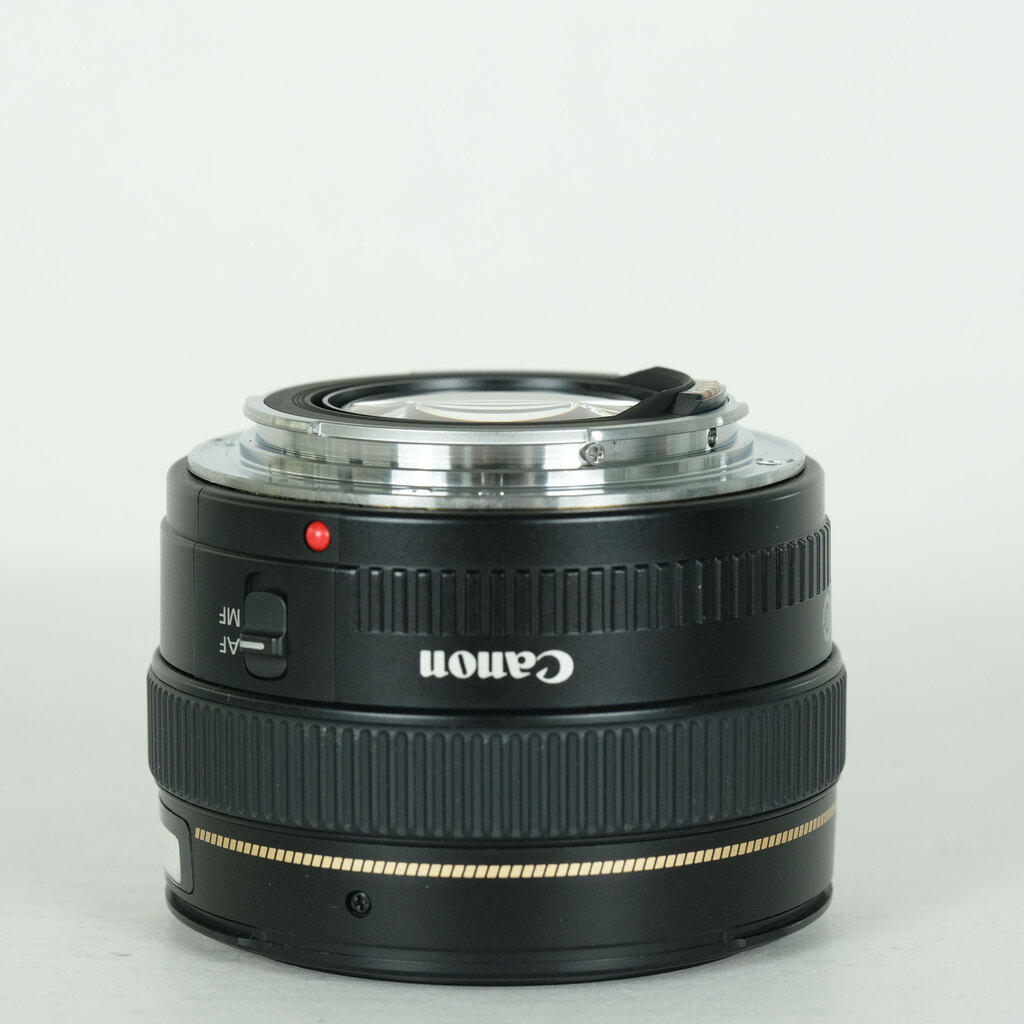 Canon EF50mm F1.4 USMの出品 | ONE SCENE（ワンシーン）