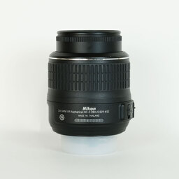 Nikon AF-S DX NIKKOR 18-55mm F3.5-5.6 G VR Nikon AF-S DX NIKKOR 18-55mm F3.5-5.6 G VR