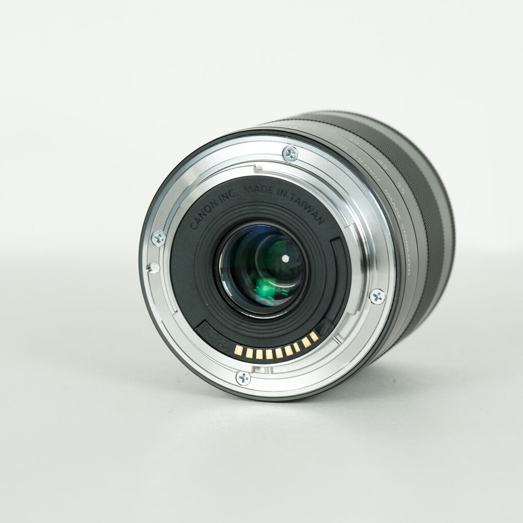 Canon EF-M18-55mm F3.5-5.6 IS STM