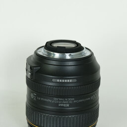 Nikon AF-S DX NIKKOR 16-80mm f/2.8-4E ED VR