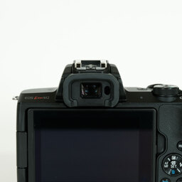 Canon EOS Kiss M2