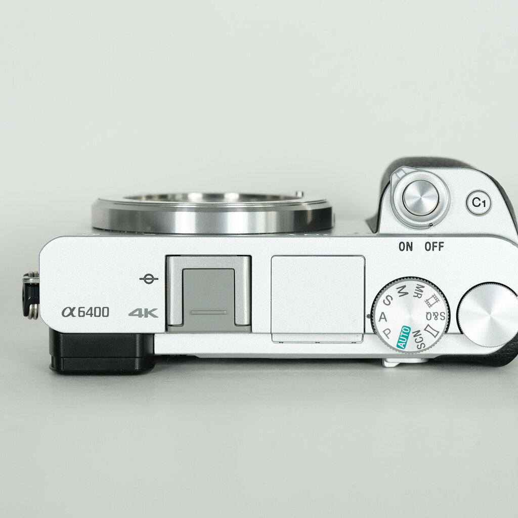 SONY α6400（ILCE-6400）