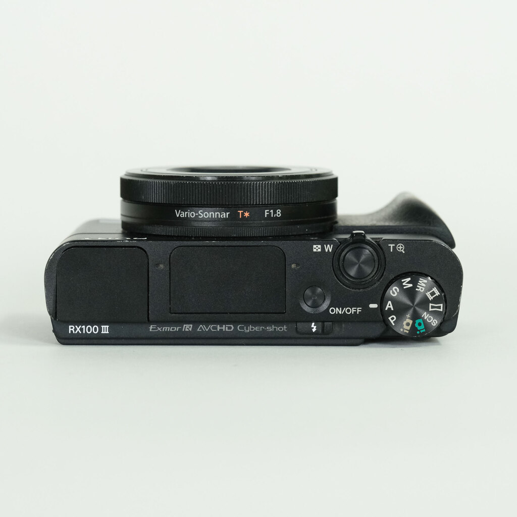 SONY Cyber-shot DSC-RX100M3