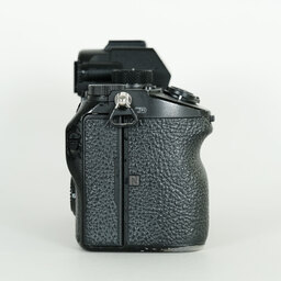 SONY α7 III（ILCE-7M3）