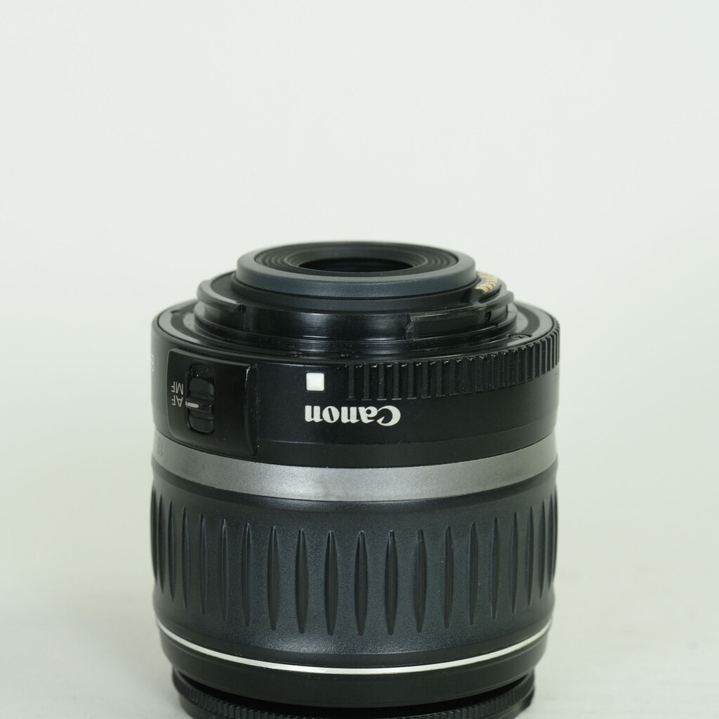 Canon EF-S 18-55mm F3.5-5.6 II USM