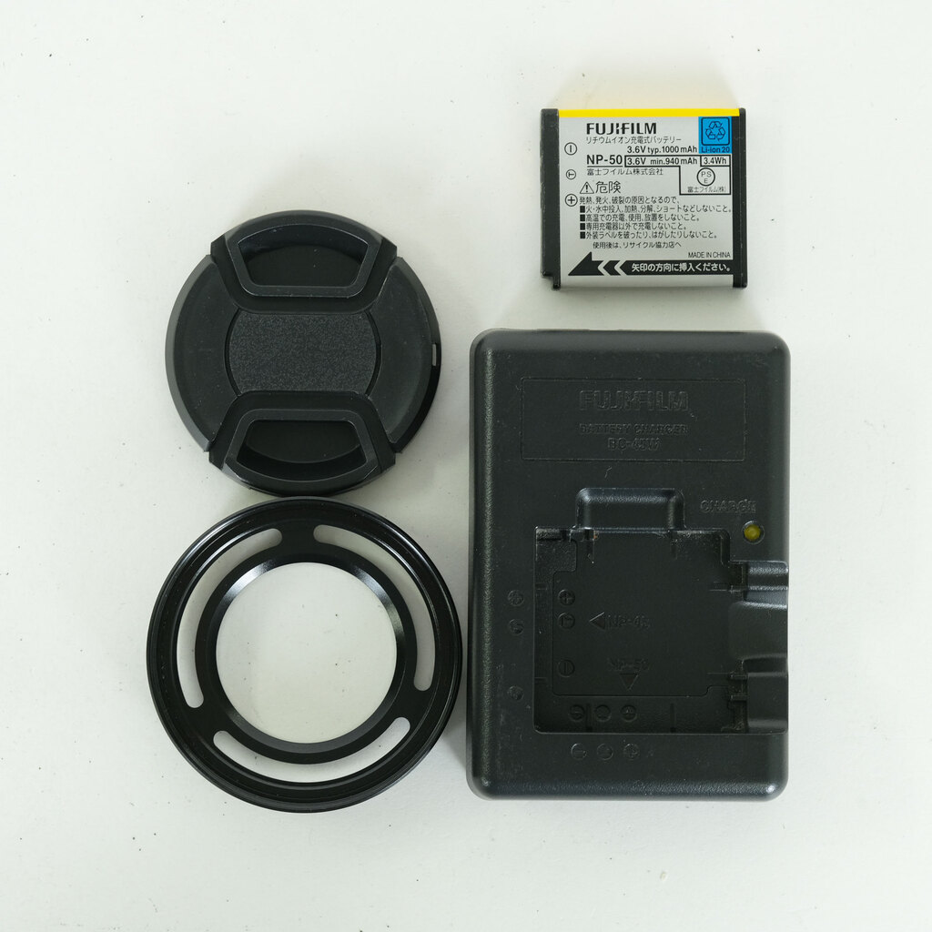 FUJIFILM X10 ブラック FUJIFILM X10 ブラック