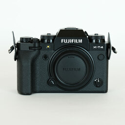 FUJIFILM X-T4 FUJIFILM X-T4