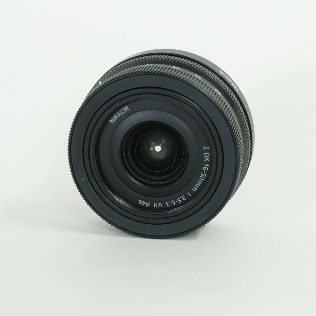 Nikon NIKKOR Z DX 16-50mm f/3.5-6.3 VR Nikon NIKKOR Z DX 16-50mm f/3.5-6.3 VR