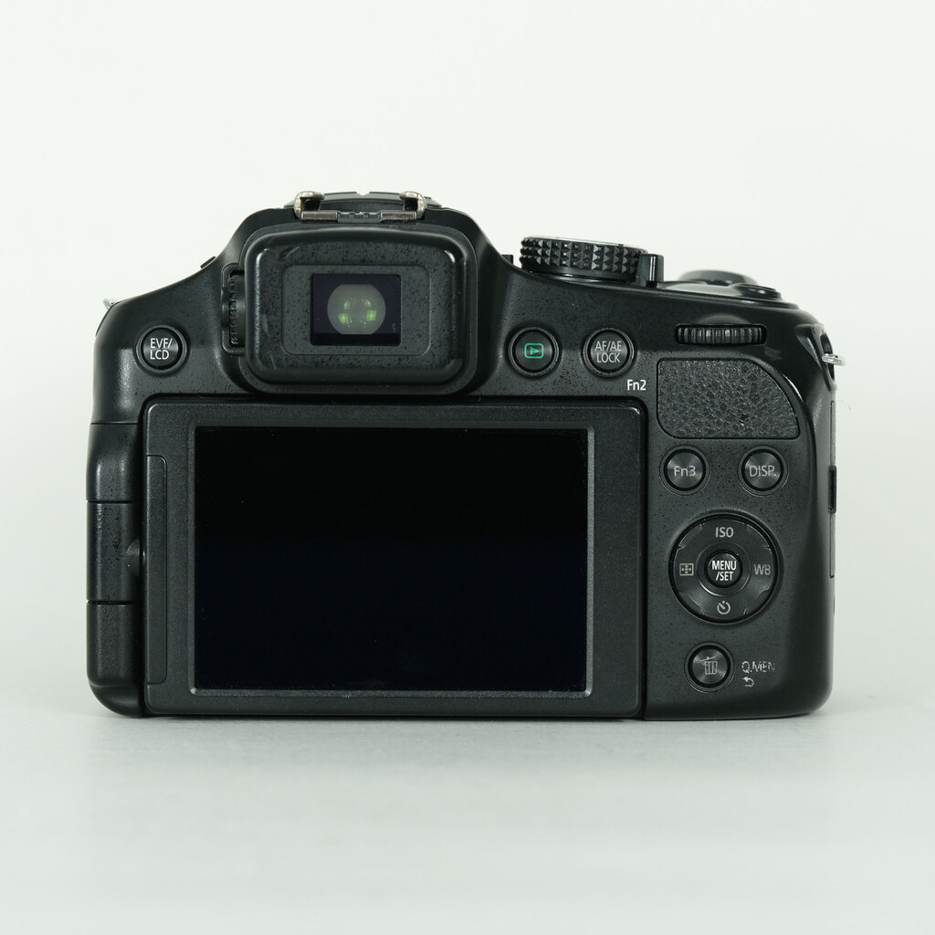 Panasonic LUMIX DMC-FZ200-Kの出品 | ONE SCENE（ワンシーン）