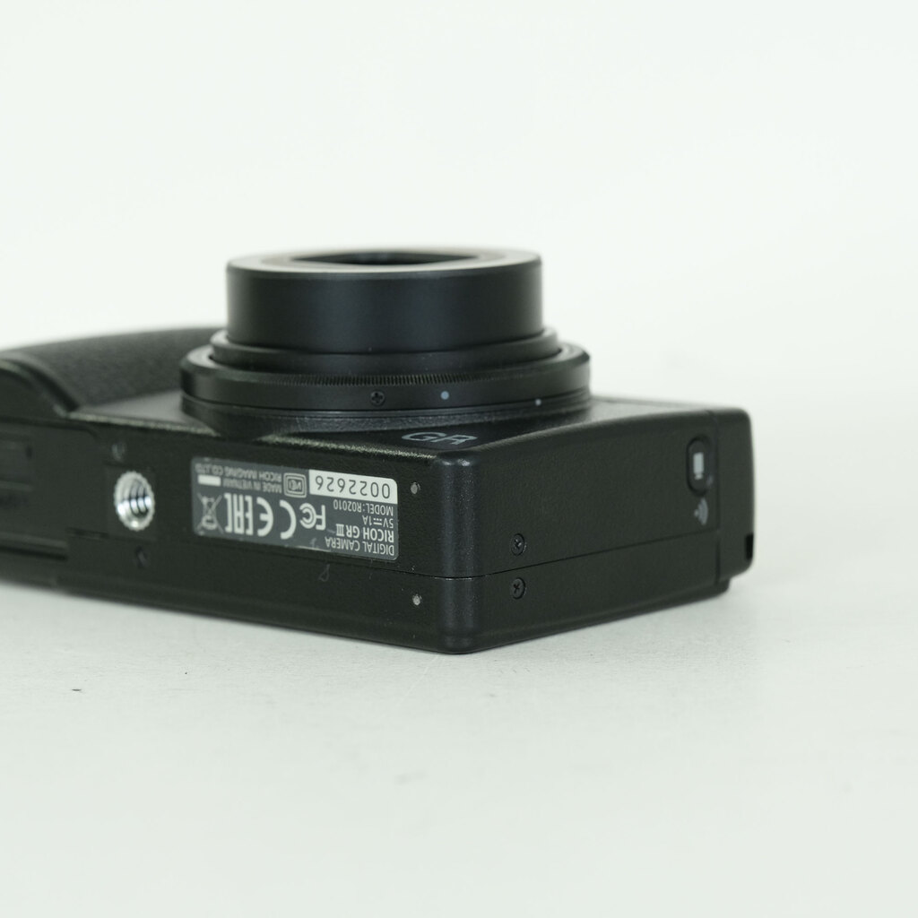 RICOH GR III RICOH GR III