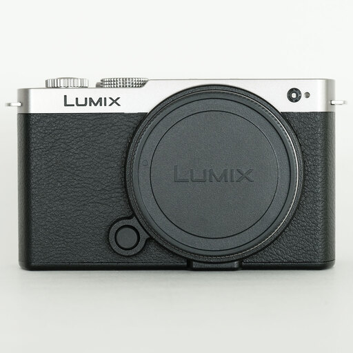 Panasonic LUMIX DC-S9