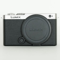 Panasonic LUMIX DC-S9