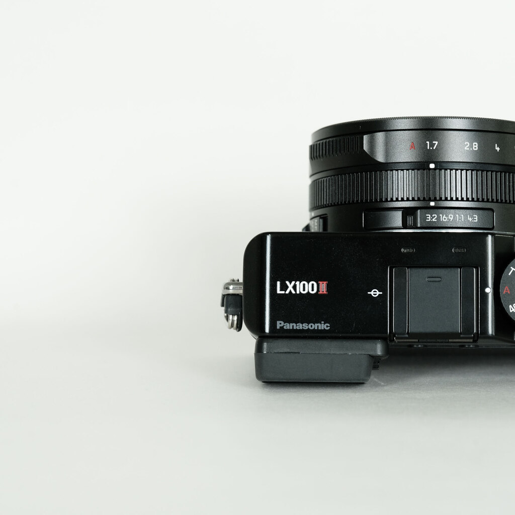 Panasonic LUMIX DC-LX100M2