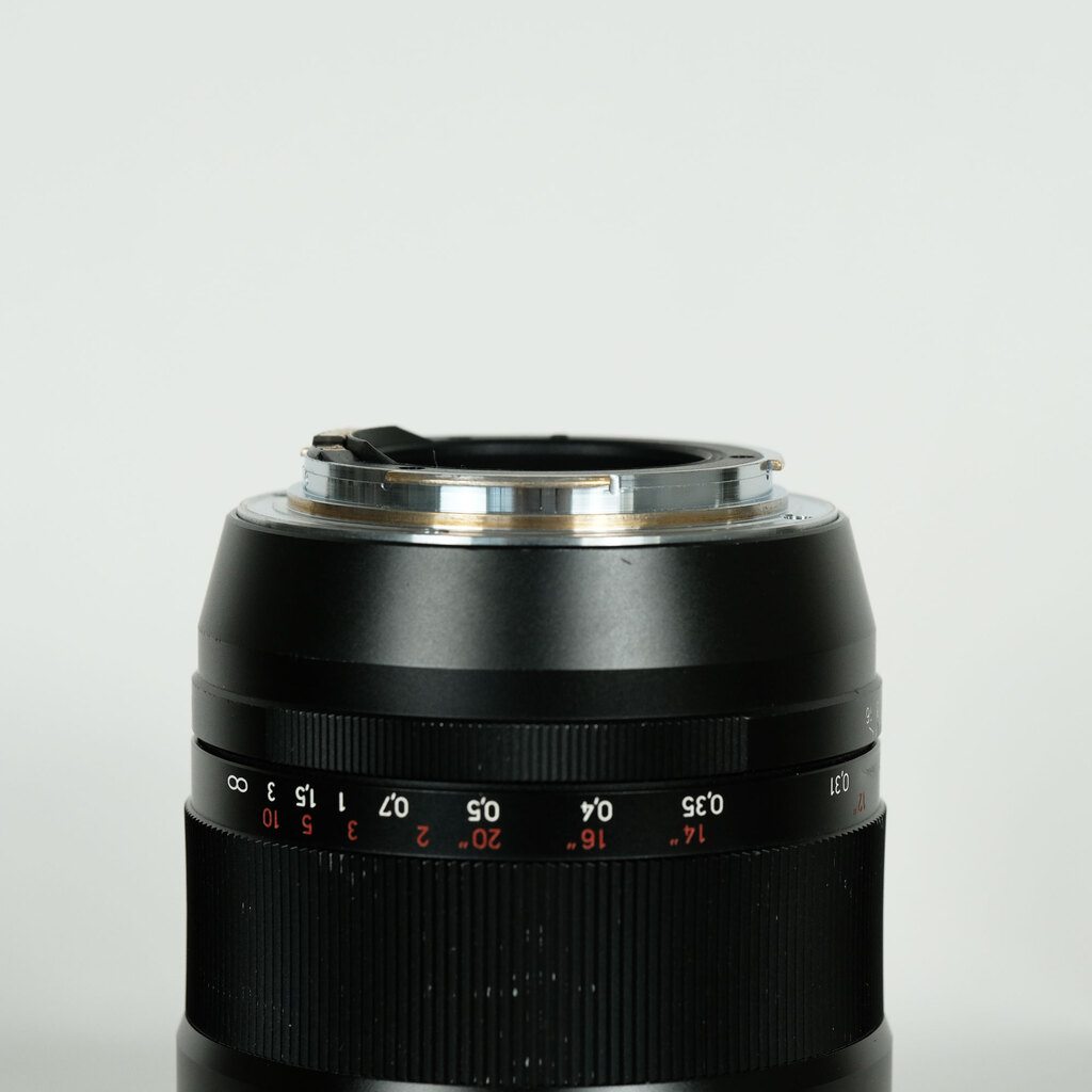 コシナ ツァイス Distagon T*1.4/35mm ZE ブラック